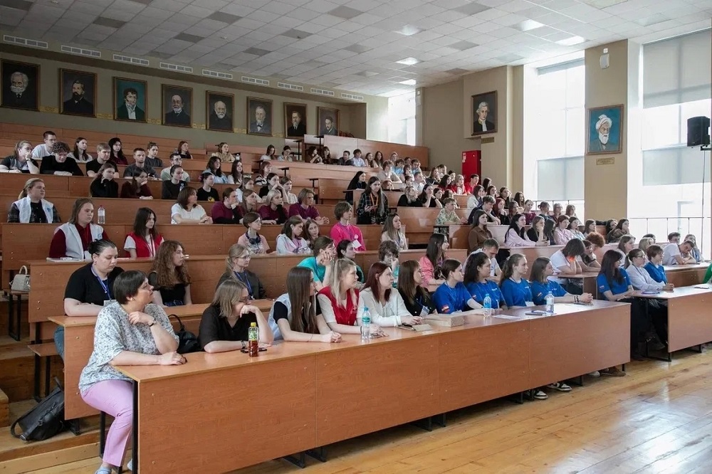 Студенты НИУ «БелГУ» отличились на межрегиональном конкурсе по оказанию экстренной допсихологической помощи «Фактор стресса»